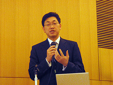 山本氏